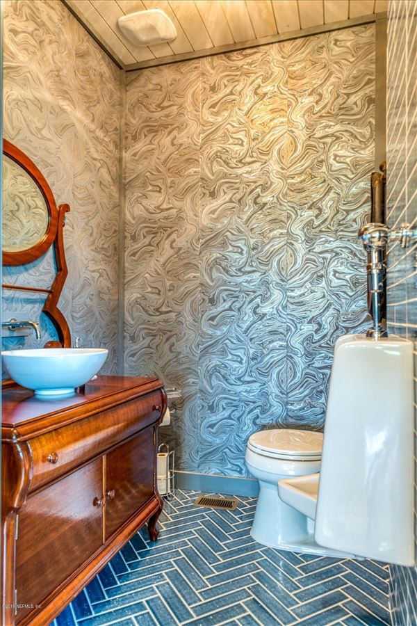 占地近20英亩的豪华定制住宅 mansions