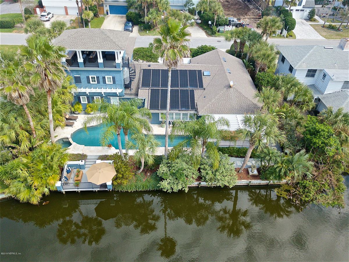 PHENOMENAL HOME ON ONE OF THE MOST SOUGHT AFTER STREETS IN THE BEACHES