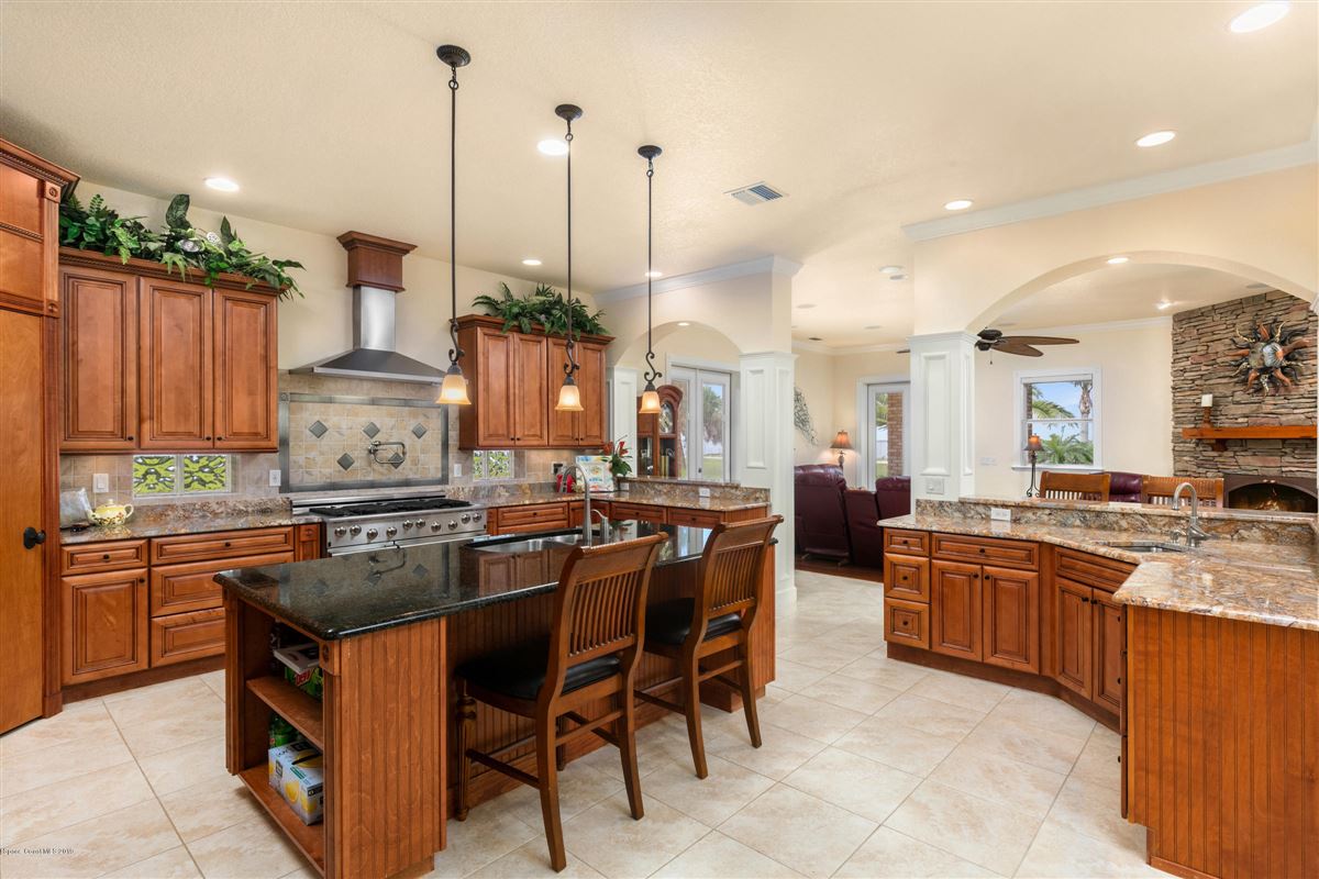 インドリバープールホーム  mansions