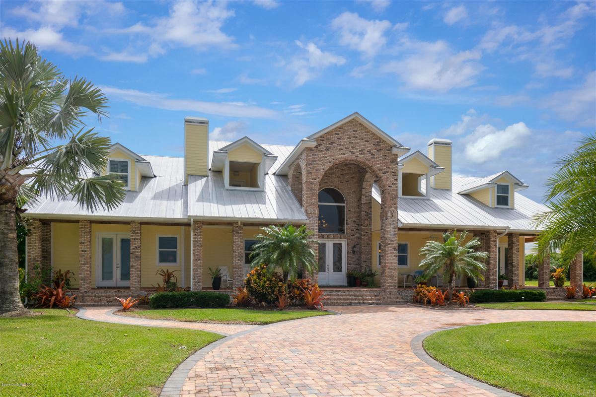 Mansions in インドリバープールホーム 