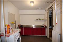 Luxury properties 绿荫环绕的漂亮公寓