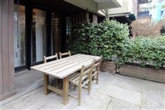 Luxury real estate 绿荫环绕的漂亮公寓