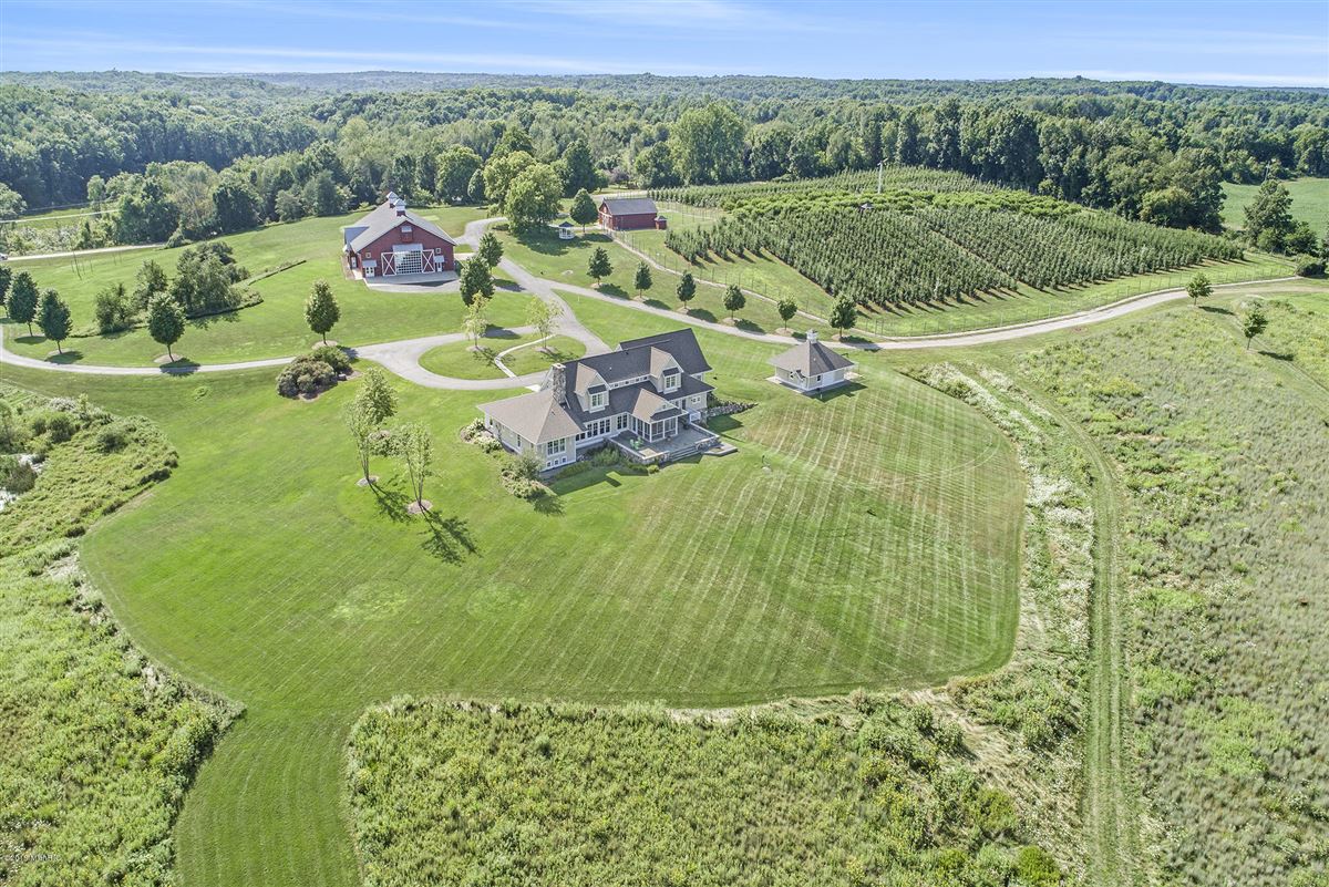 TO HONEY CREEK FARM Michigan Luxury Homes Mansions For Sale