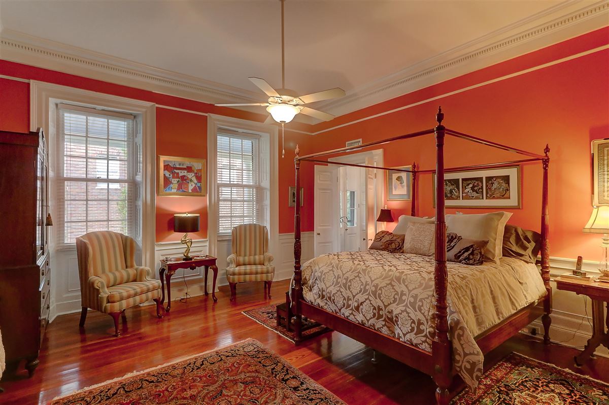 Classic Federal Single House South Carolina Luxury Homes
