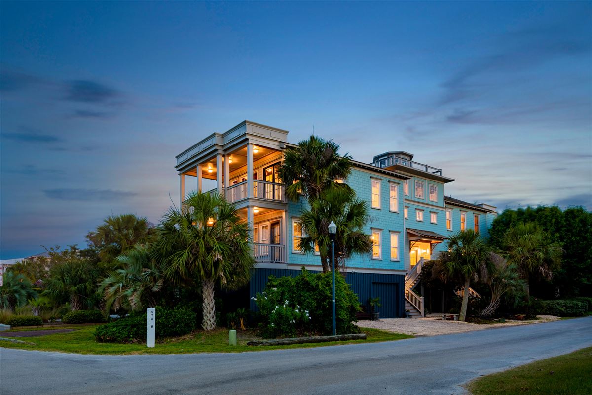 CHARLESTON SINGLE WITH UNOBSTRUCTED PANORAMIC VIEWS South Carolina