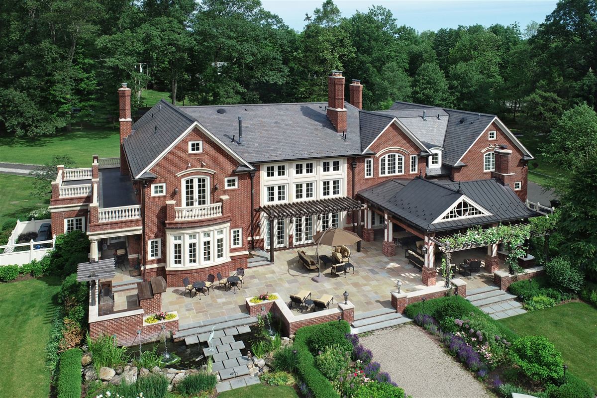 GRAND BERNARDSVILLE MOUNTAIN ESTATE New Jersey Luxury Homes