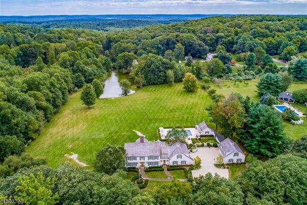 EXTRAORDINARY PROPERTY IN BERNARDSVILLE | New Jersey Luxury Homes ...