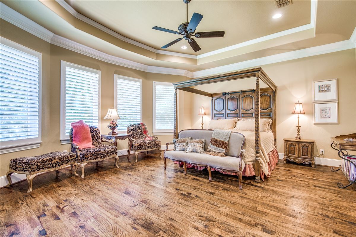 PRESTIGIOUS NEIGHBORHOOD IN MCKINNEY Texas Luxury Homes Mansions