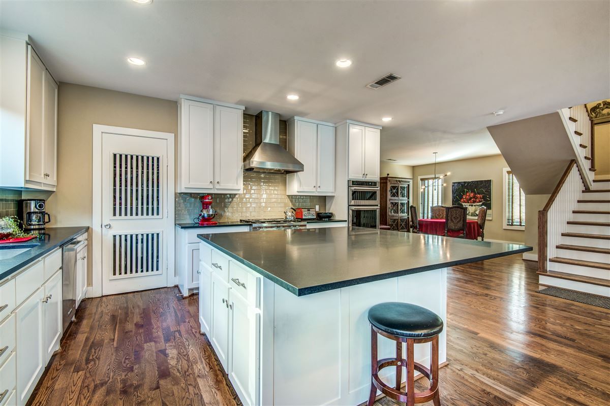 Beautiful Home With Lots Of Windows And Natural Light Texas