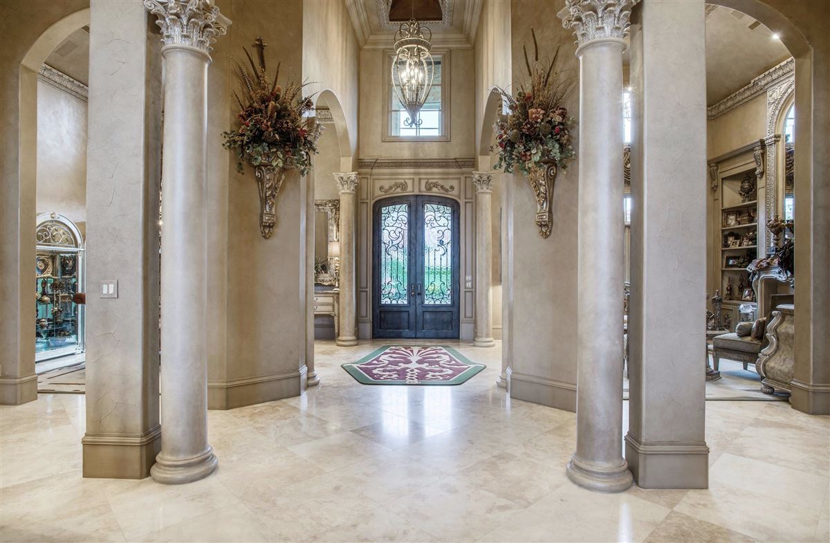 ELEGANT ESTATE IN GATED STARWOOD Texas Luxury Homes Mansions For Sale Luxury Portfolio
