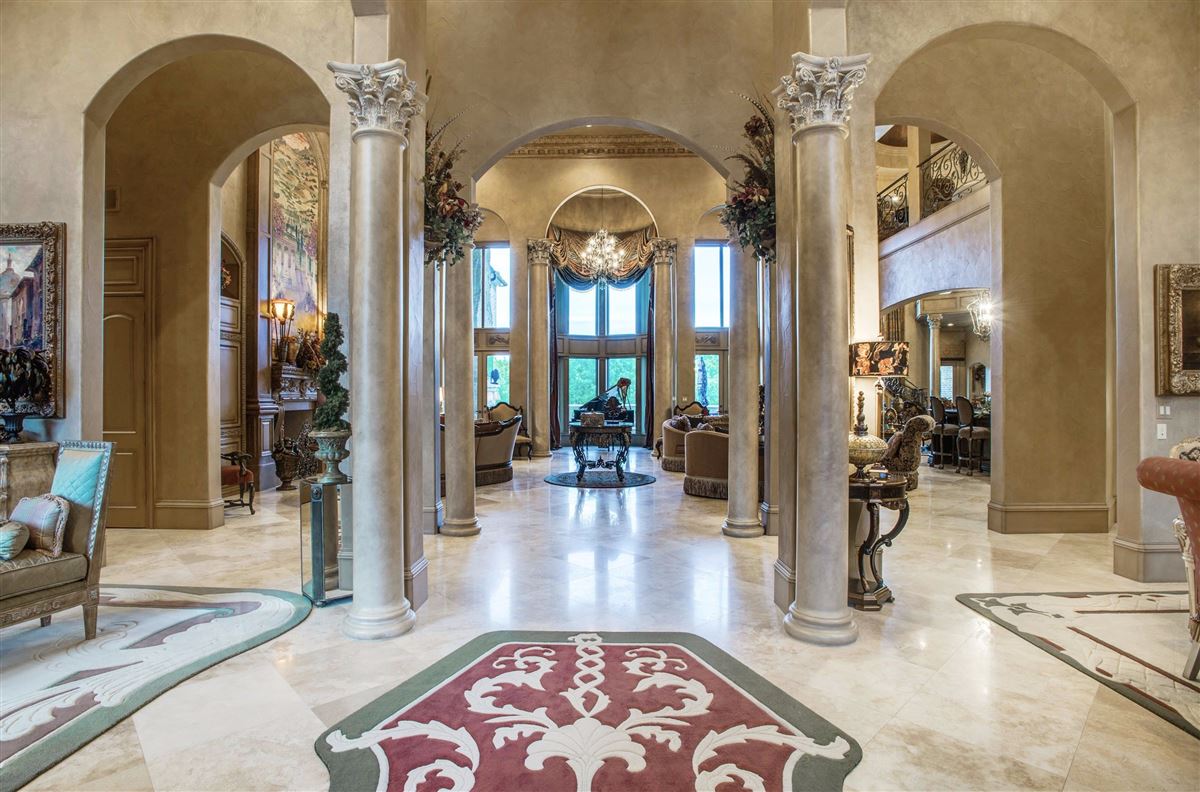 ELEGANT ESTATE IN GATED STARWOOD Texas Luxury Homes Mansions For Sale Luxury Portfolio