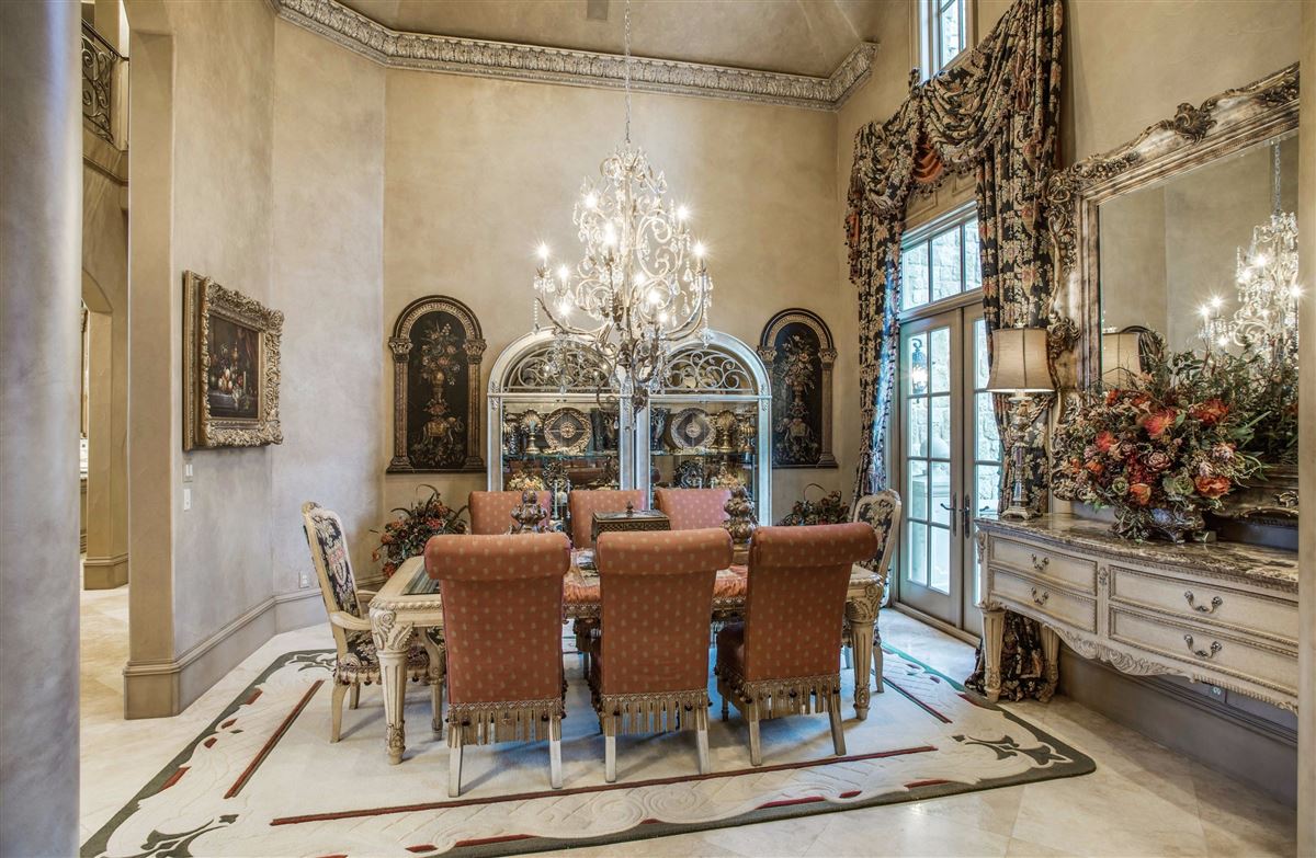 ELEGANT ESTATE IN GATED STARWOOD Texas Luxury Homes Mansions For Sale Luxury Portfolio