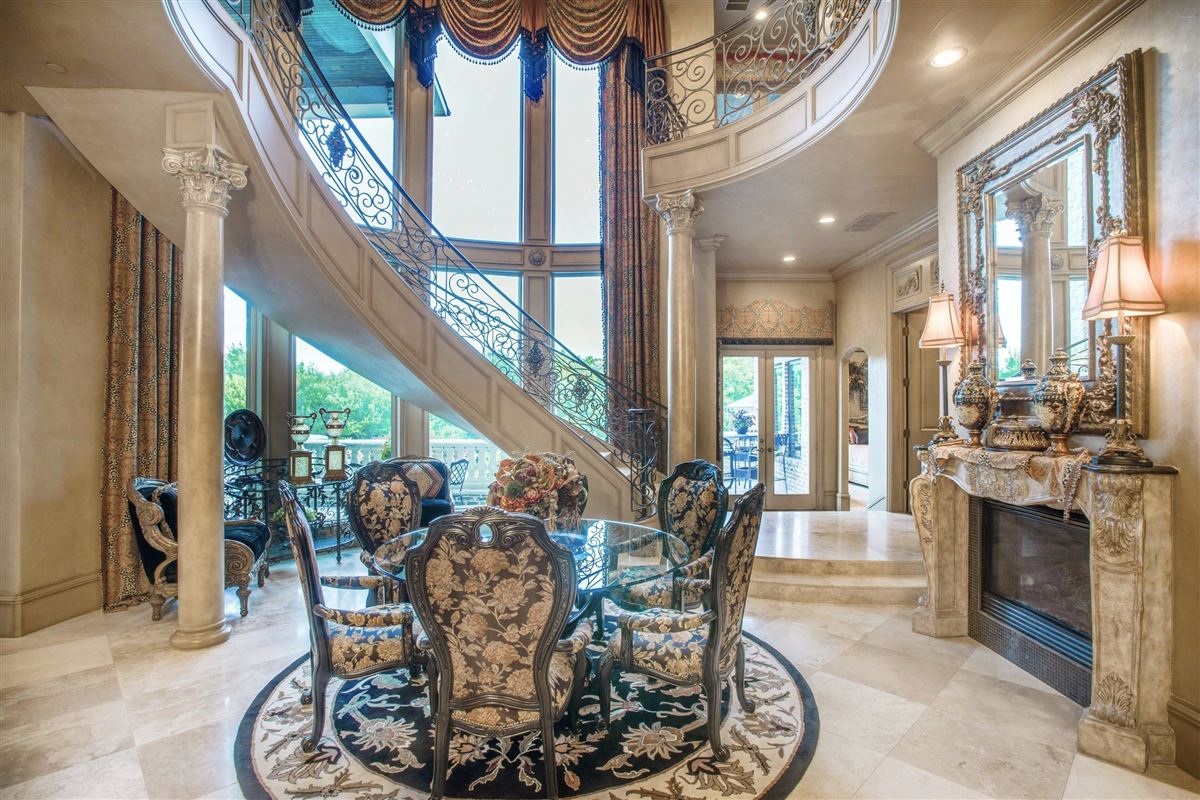 ELEGANT ESTATE IN GATED STARWOOD Texas Luxury Homes Mansions For Sale Luxury Portfolio
