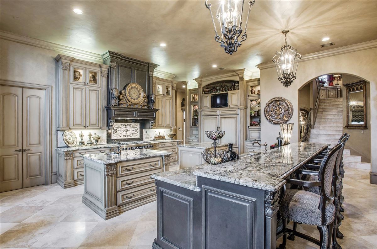 ELEGANT ESTATE IN GATED STARWOOD Texas Luxury Homes Mansions For Sale Luxury Portfolio