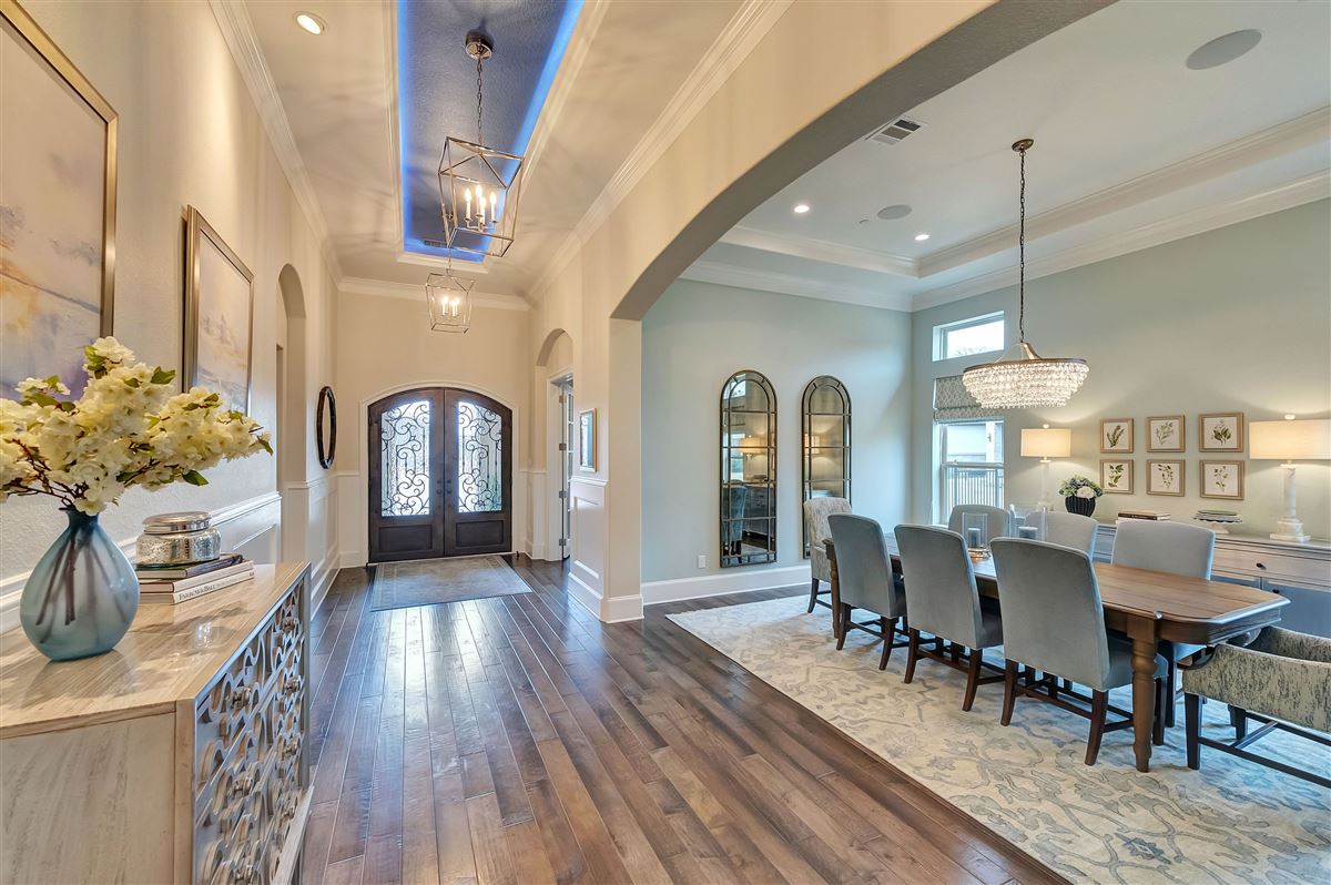 LUXURY LIVING ON ONE LEVEL Texas Luxury Homes Mansions For Sale