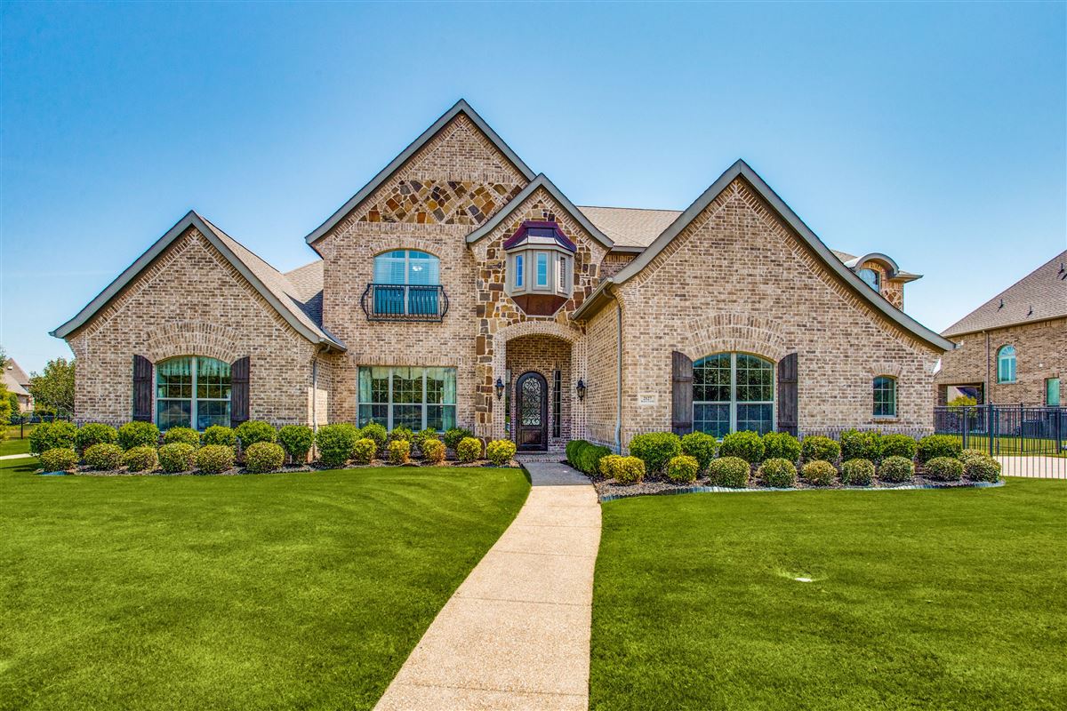A Gorgeous Toll Brothers Home Texas Luxury Homes Mansions For