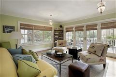 信じられない高級レンタル luxury homes