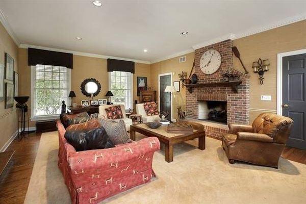 Luxury properties 信じられない高級レンタル