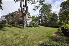 信じられない高級レンタル luxury properties