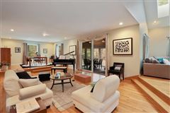 ブラフ湖の例外的な家 luxury properties