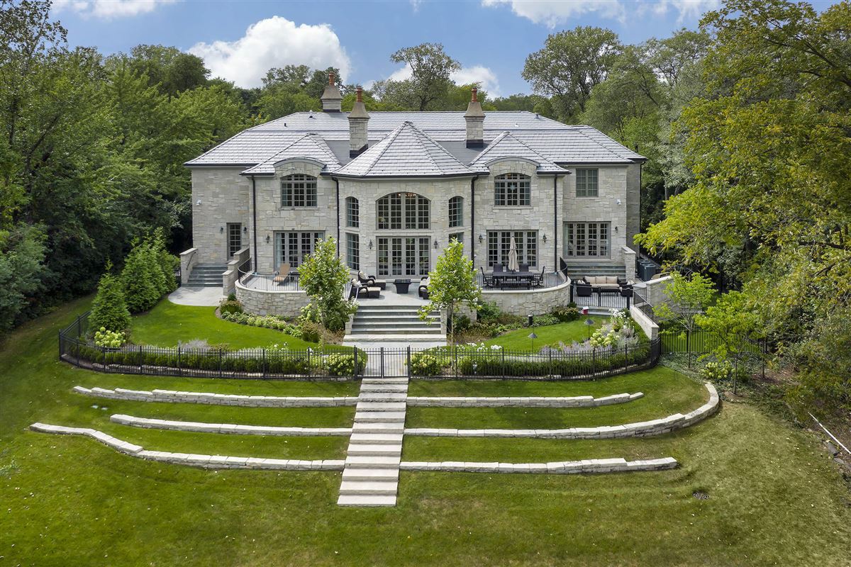 SPECTACULAR NORTHBROOK ESTATE Illinois Luxury Homes Mansions For