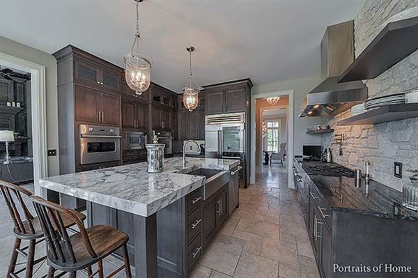 本当に素晴らしい家賃の慣習家 luxury homes