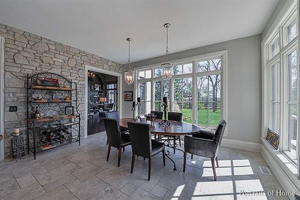 本当に素晴らしい家賃の慣習家 luxury real estate