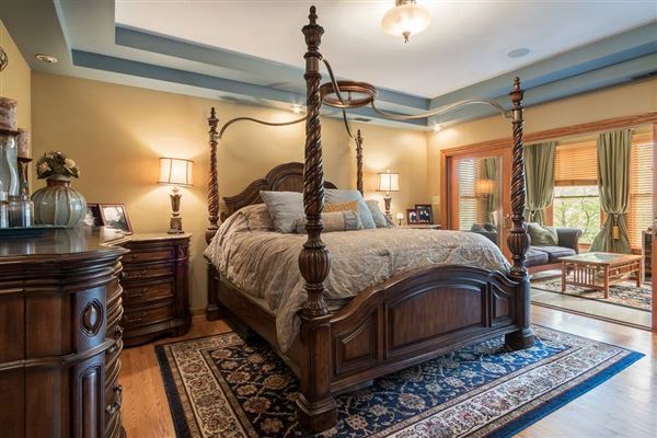 Luxury homes in 一品住宅を全面改装