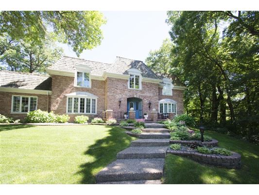 GORGEOUS SOUTHERNLY VIEWS | Minnesota Luxury Homes | Mansions For Sale ...