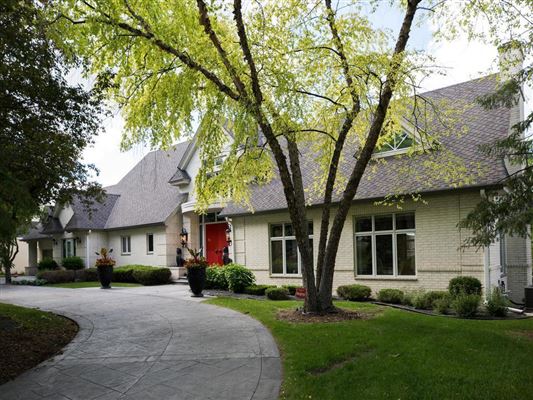 paragon homes mn