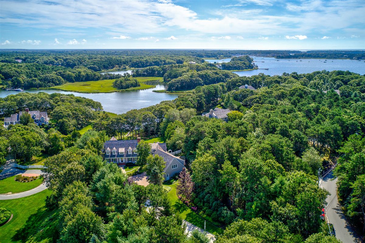 A SUBLIME SANCTUARY IN MARSTONS MILLS | Massachusetts Luxury Homes ...