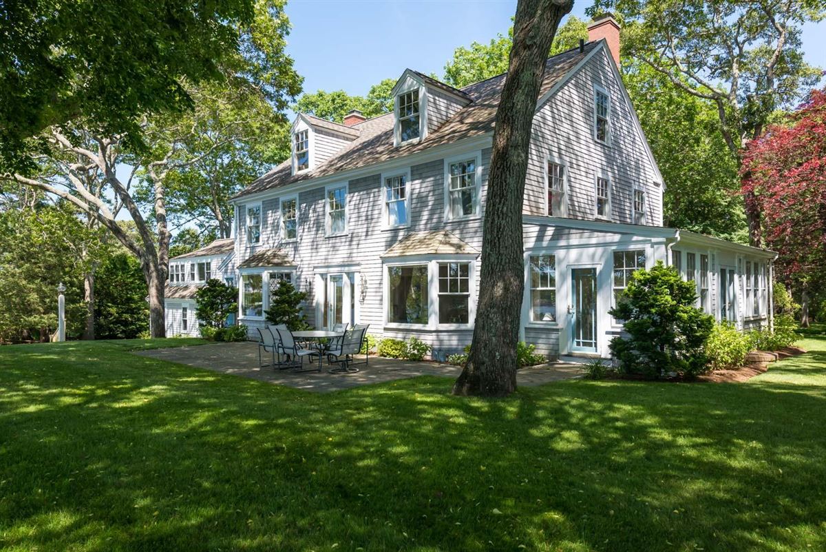 GRACIOUS COTUIT BAY WATERFRONT ESTATE Massachusetts Luxury Homes