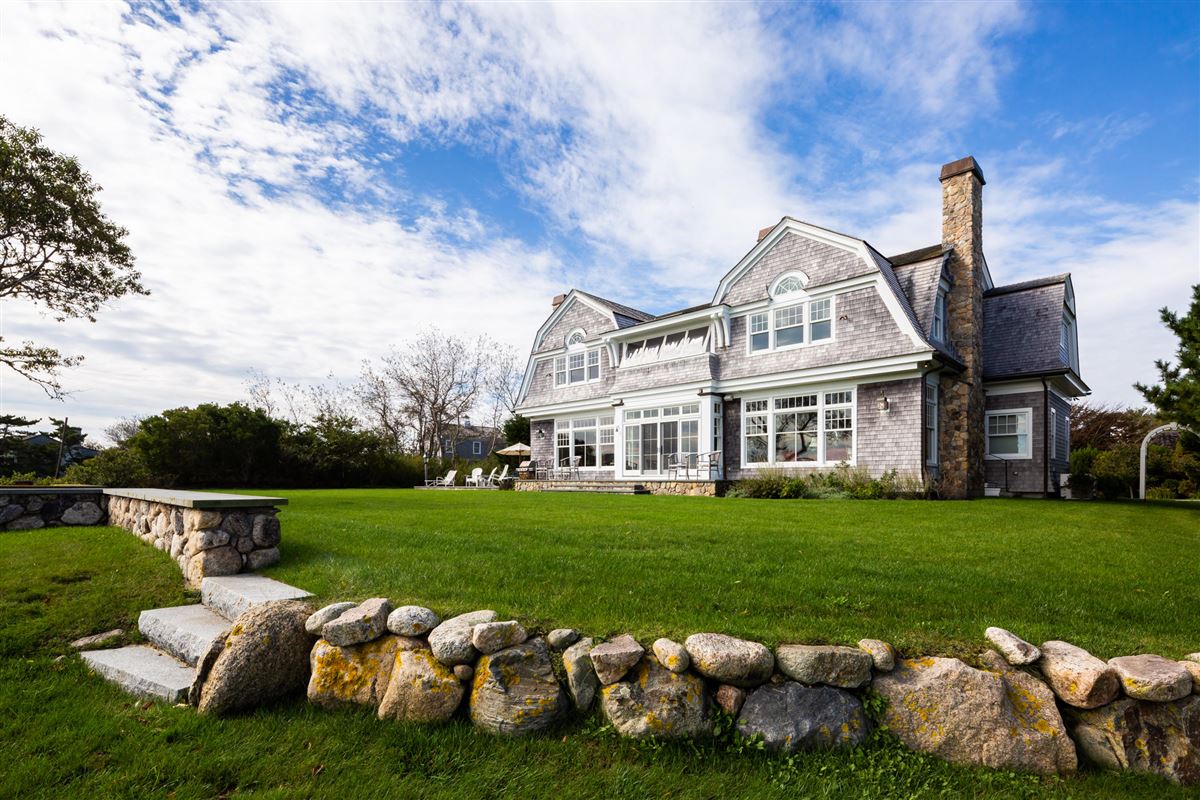 STEPS AWAY FROM DOWNTOWN CHATHAM Massachusetts Luxury Homes
