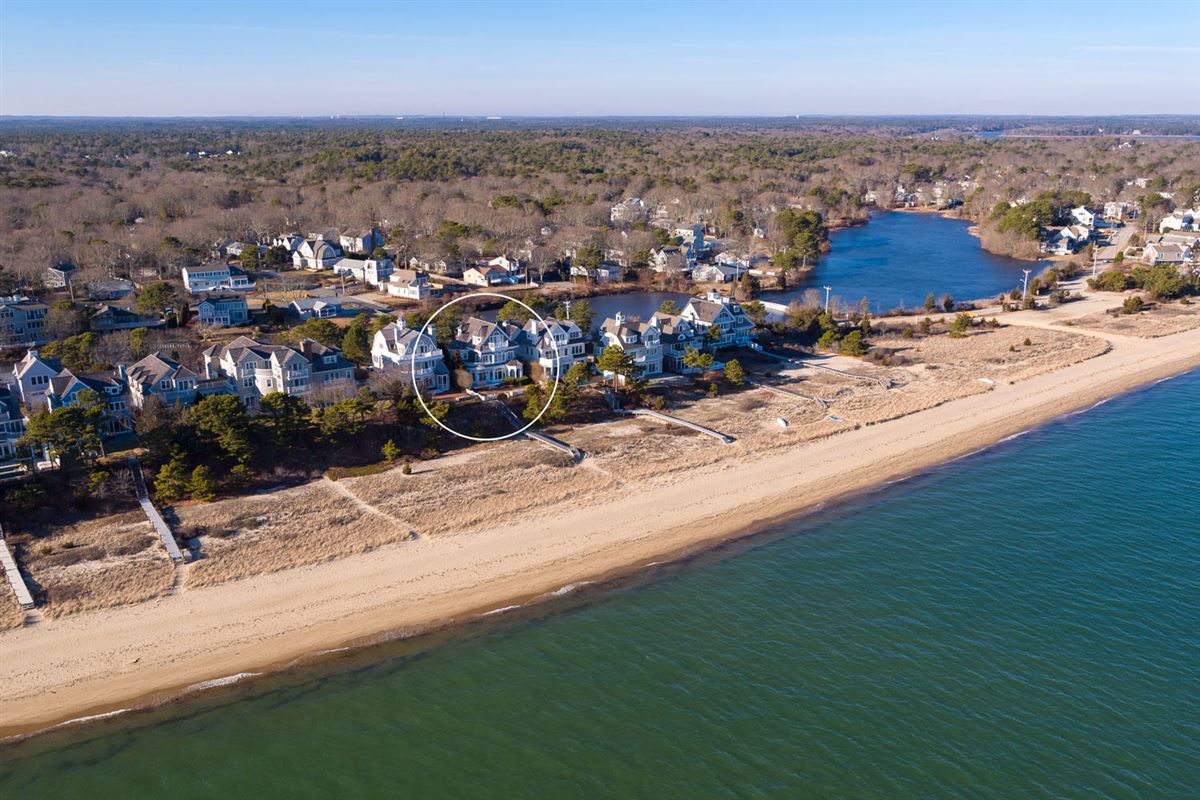 NEW SEABURY BEACH FRONT ON THE BLUFF Massachusetts Luxury Homes