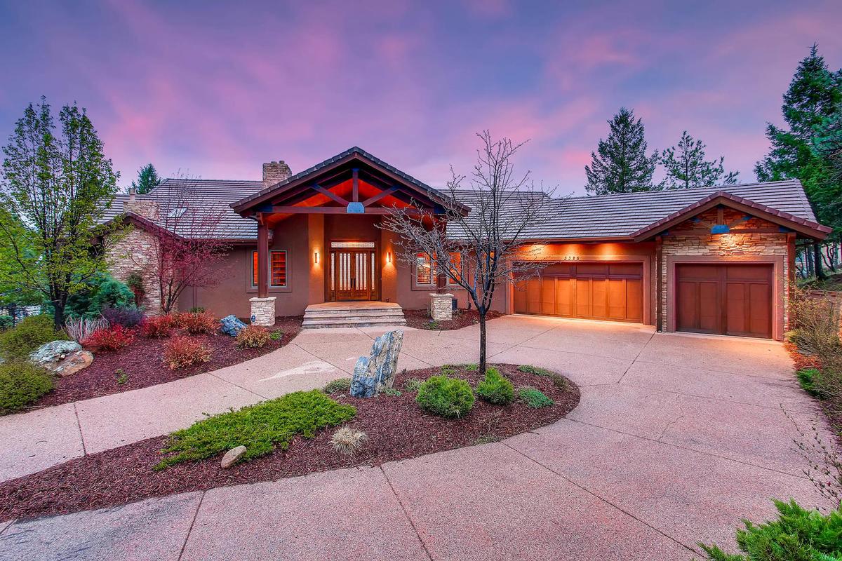 UNIQUE CUSTOM HOME Colorado Luxury Homes Mansions For