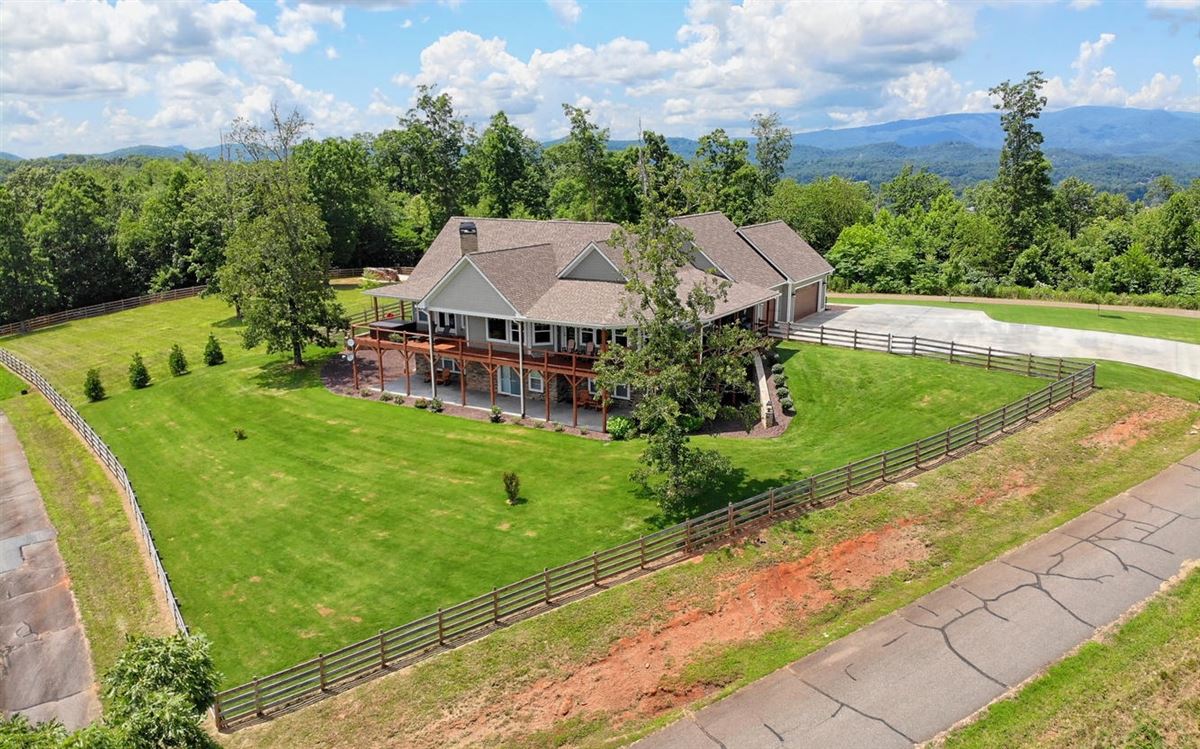 CUSTOM CRAFTSMAN WITH INCREDIBLE LAKE AND MOUNTAIN VIEW North