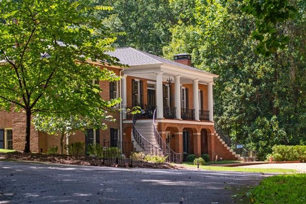 NEARLY 17 ACRES IN THE CITY OF MARIETTA | Georgia Luxury Homes ...