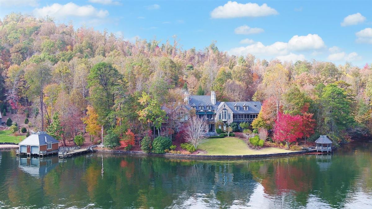 GRAND STONE MANOR ON LAKE BURTON Luxury Homes Mansions For