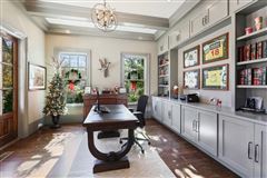 Mansions in 升级定制设计和构建的家庭