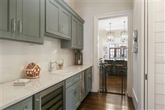 Mansions 升级定制设计和构建的家庭