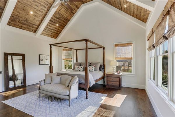 升级定制设计和构建的家庭 luxury homes