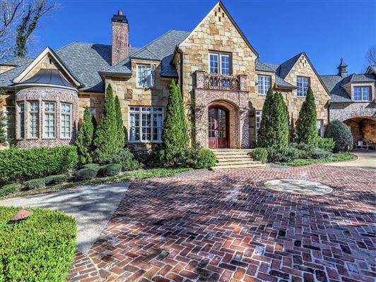 STUNNING EUROPEAN-STYLE ESTATE | Georgia Luxury Homes | Mansions For ...