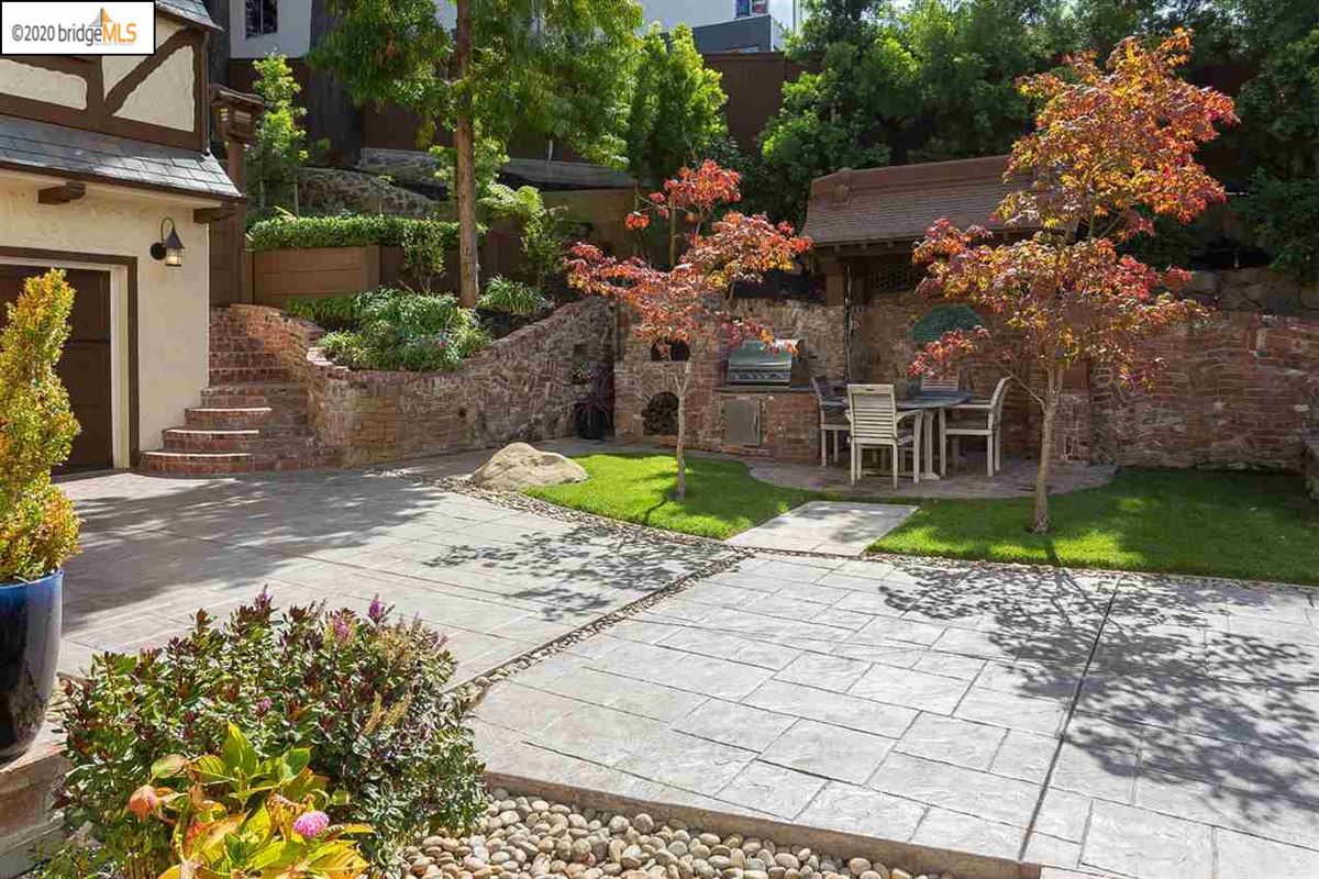 BEAUTIFULLY UPDATED PIEDMONT TUDOR California Luxury Homes Mansions