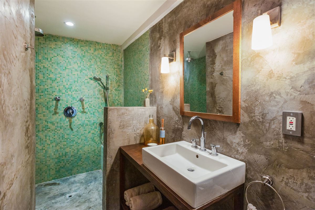 Fabulous Vintage Triplex California Luxury Homes Mansions For Sale Luxury Portfolio