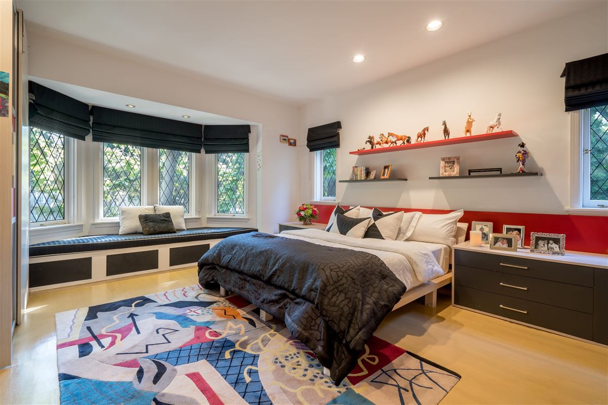 LANDMARK ESTATE IN THE HEART OF BEVERLY HILLS California Luxury Homes Mansions For Sale