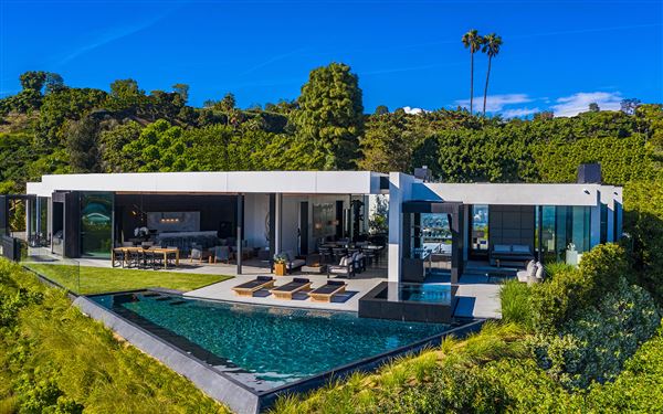 Beverly Hills Luxury Homes And Beverly Hills Luxury Real Estate Property Search Results Luxury Portfolio