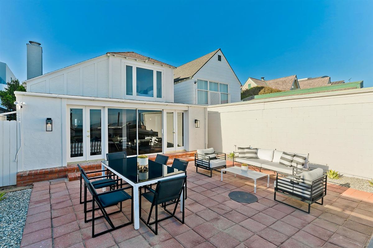 malibu colony homes for rent