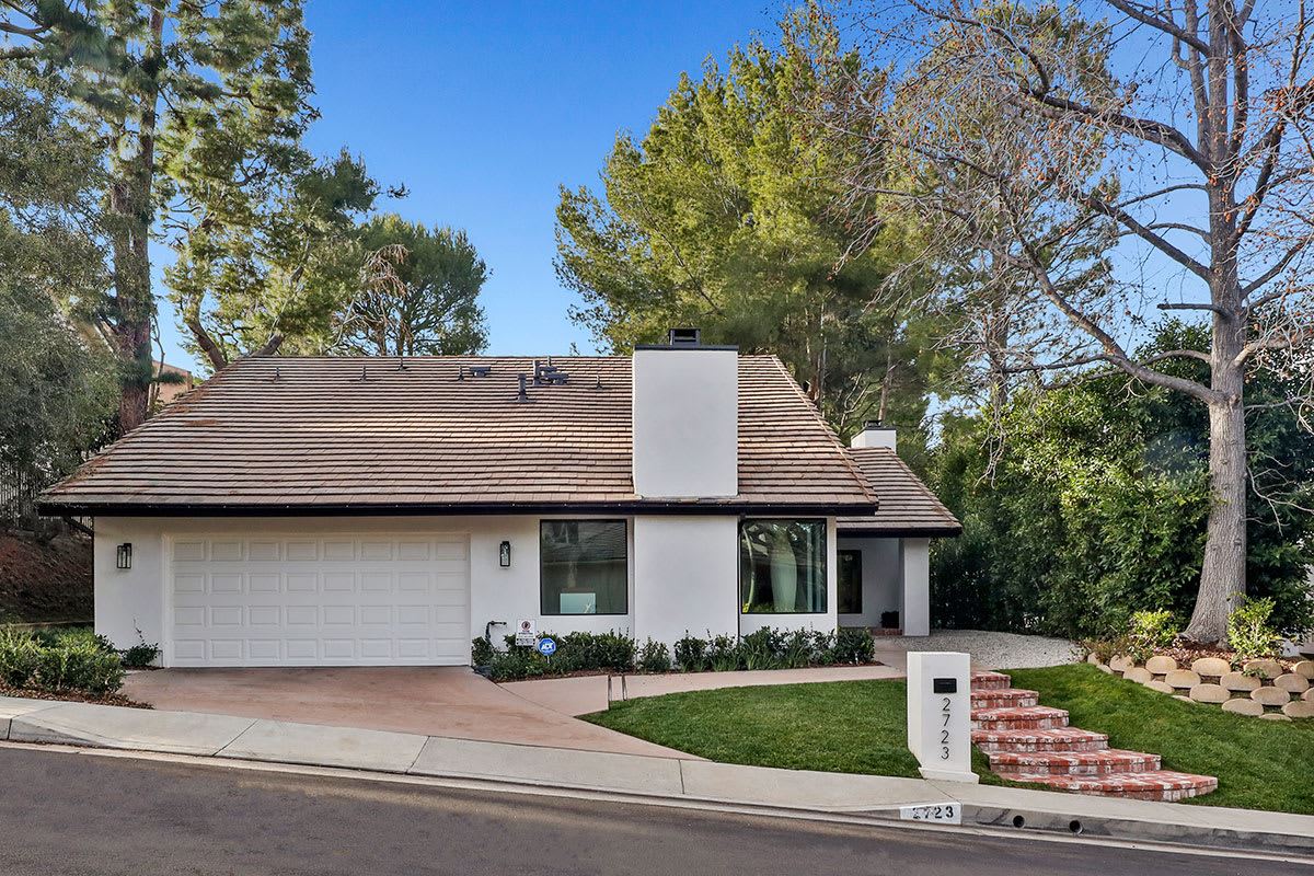 BEAUTIFUL BEL AIR RIDGE STAND ALONE HOME California Luxury Homes