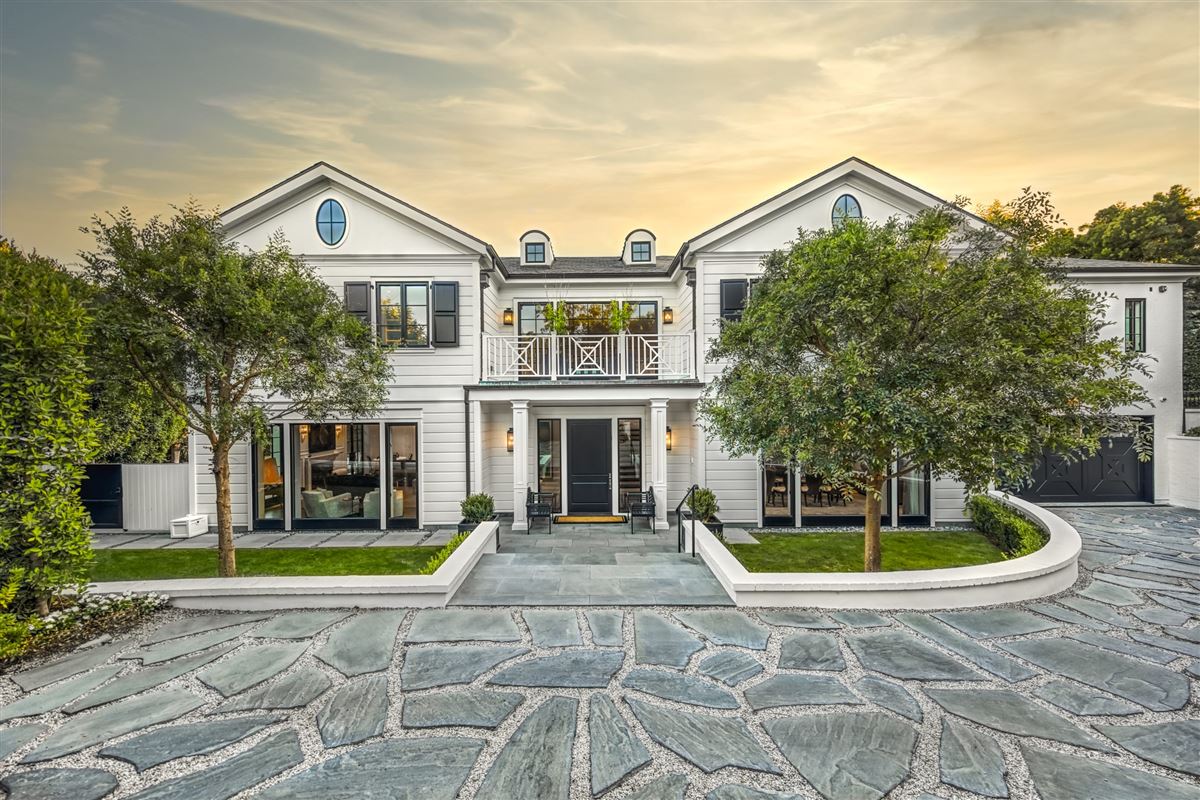 NEW CONSTRUCTION BEVERLY HILLS GEORGIAN TRADITIONAL | California Luxury ...