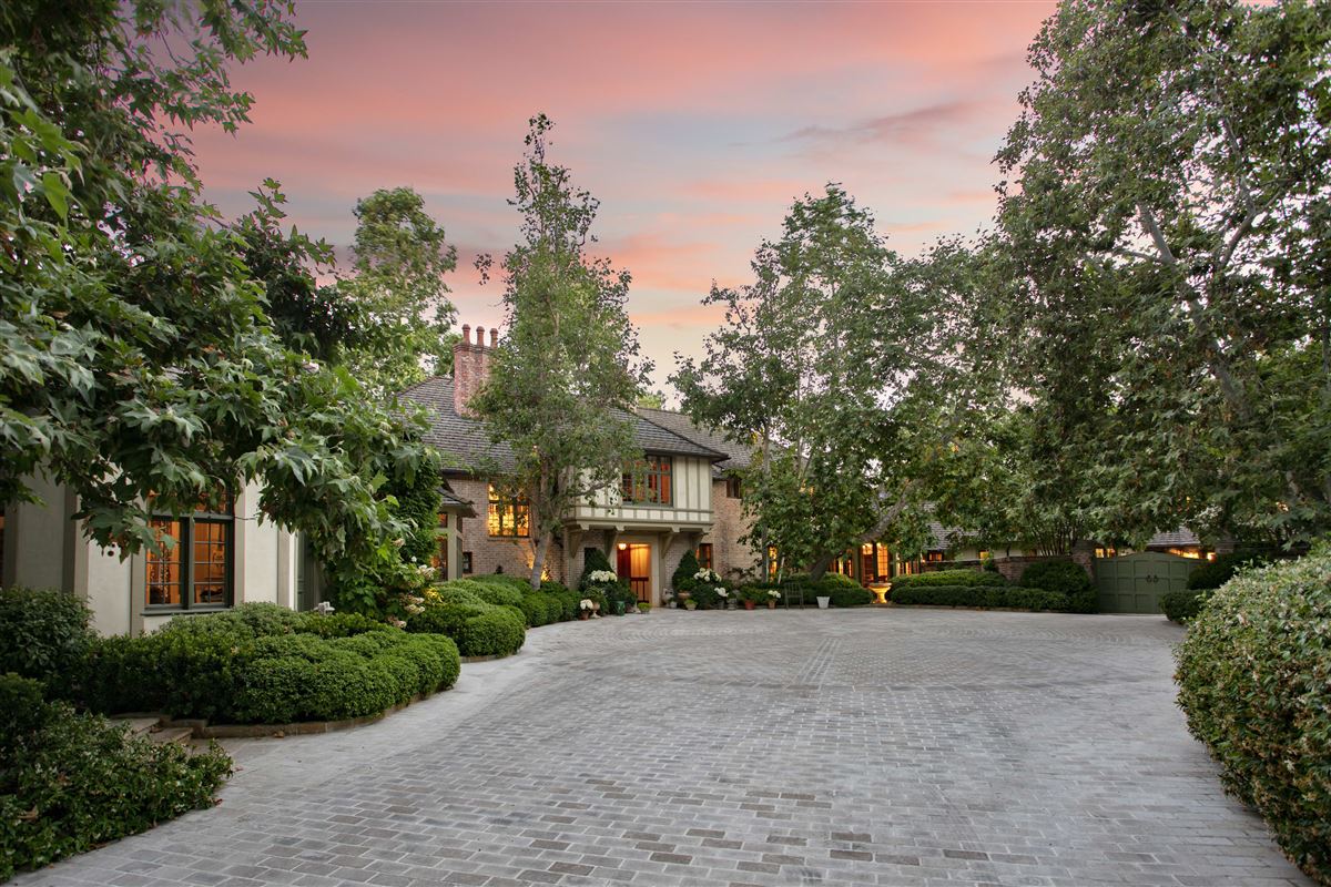 RARE AND SPECIAL BEVERLY HILLS ESTATE California Luxury Homes
